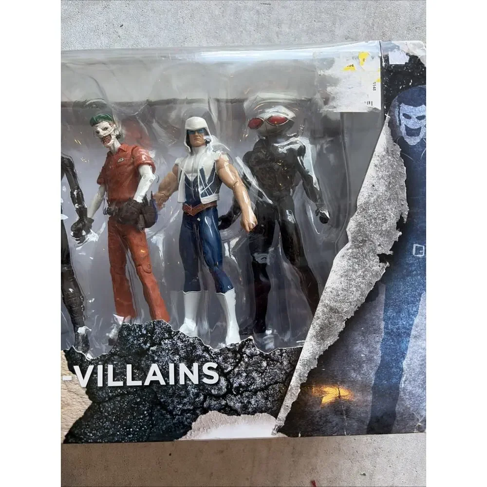 DC Collectibles The New 52 Super Heroes vs. Super-Villains Action Figure 7-Pack